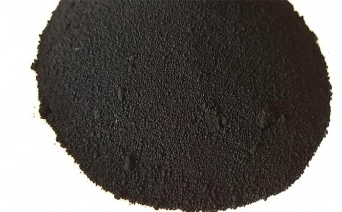 （图：炭黑粒径大小影响分散）