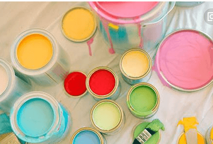 （图为防水涂料展示图）